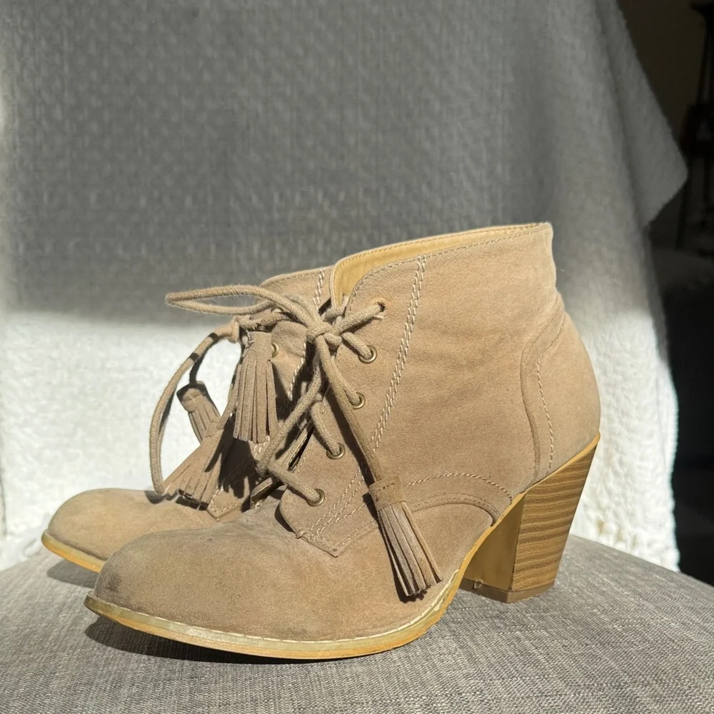 Women's Tan Ankle Booties